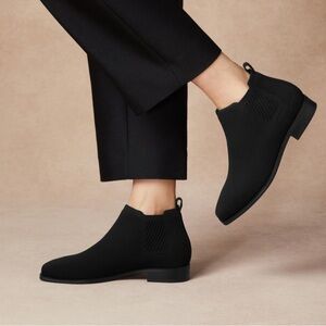 Vivaia Ryan Ankle Boot in Black Size 41